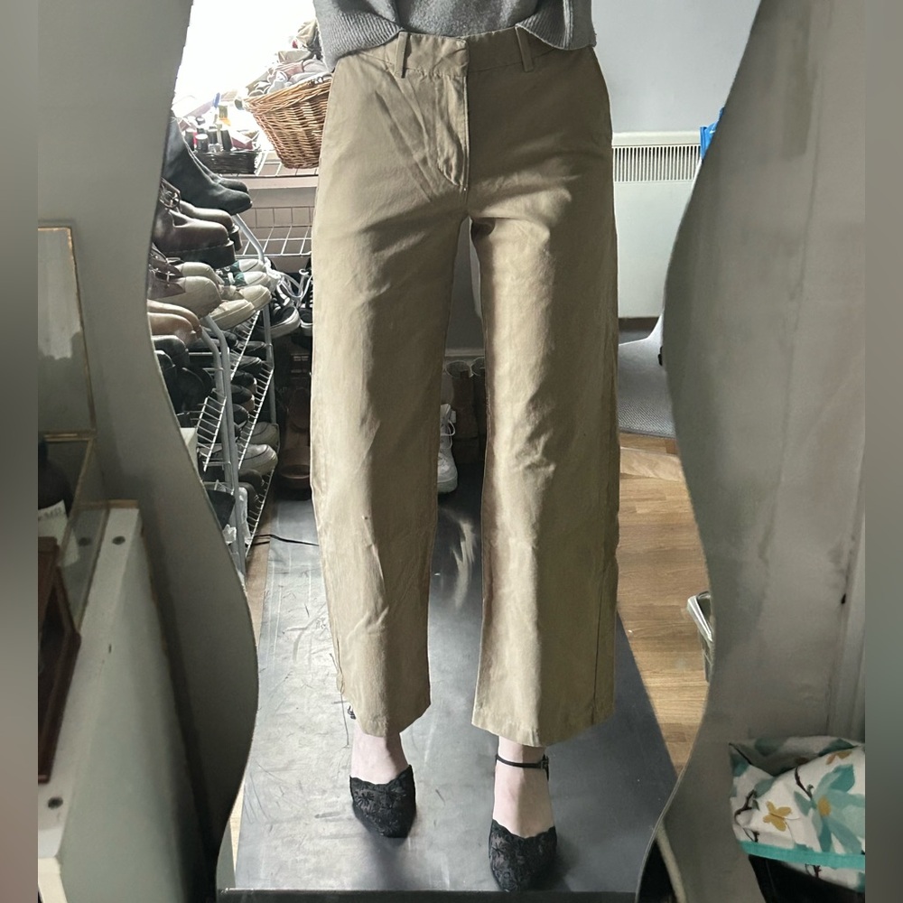 Women’s Levi’s Tan Pants